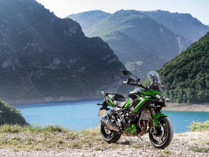 Kawasaki Versys 900